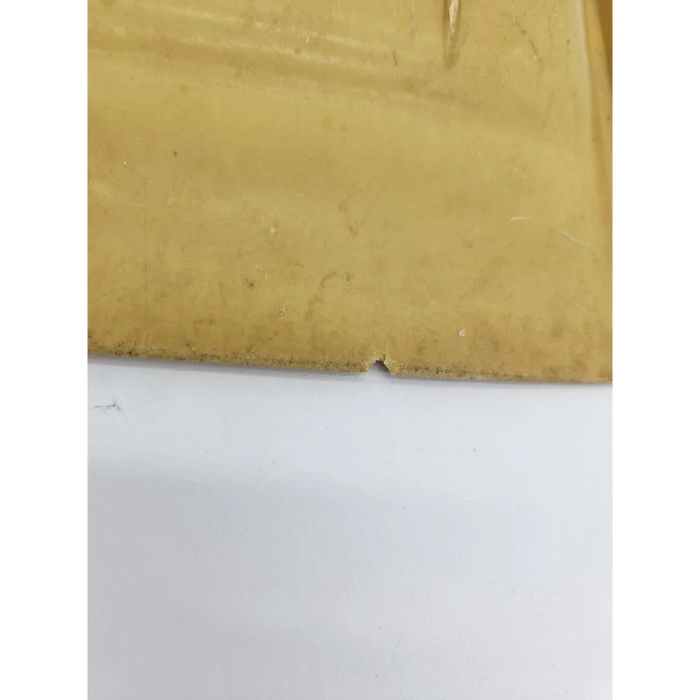 Rubbermaid DUSTPAN Dust‎ Pan Heavy Rubber Harvest Gold Yellow Vintage Poor Cond